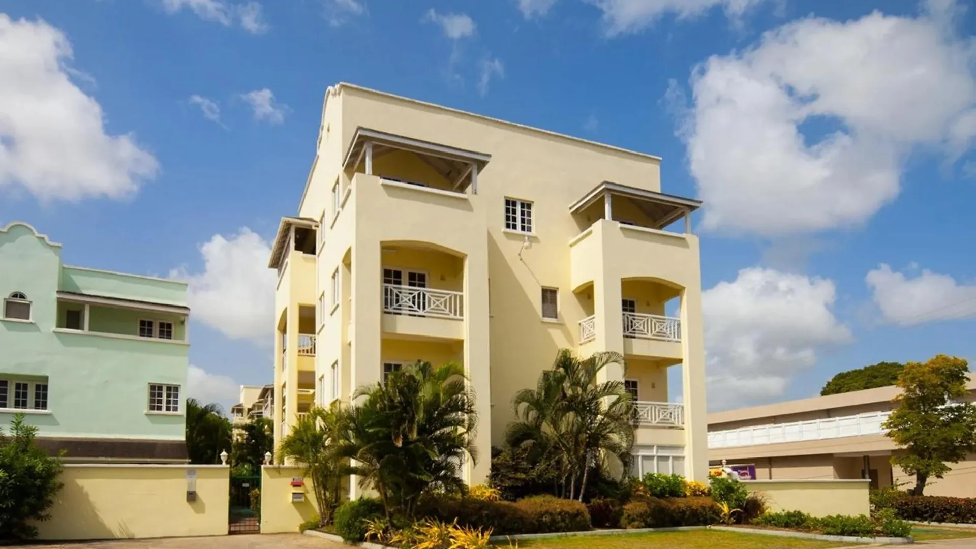Margate Gardens 4 By Blue Sky Luxury Apartment Bridgetown 0*,  Barbados